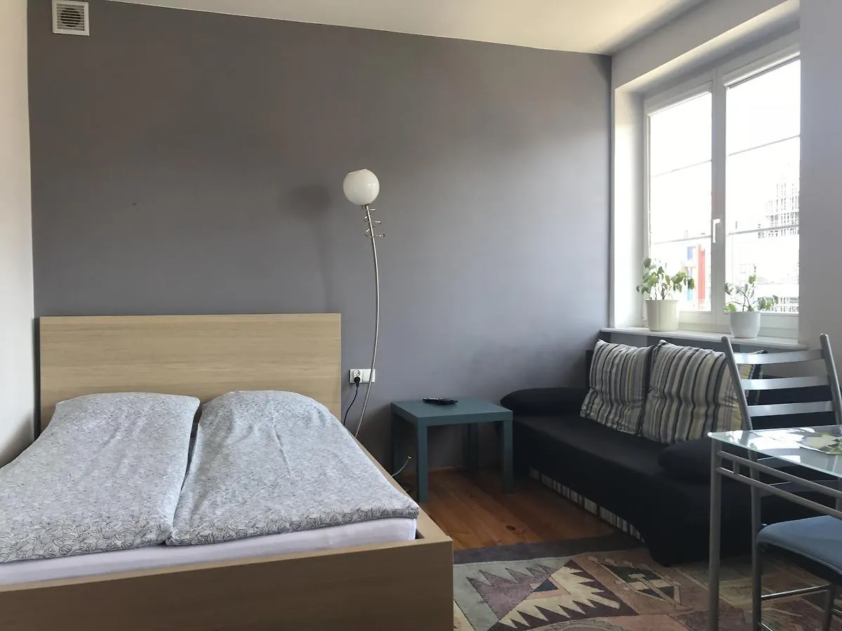 Promenada Studio Danzica 0*,