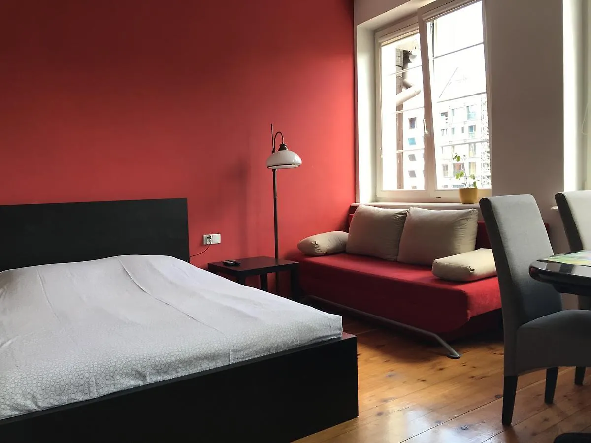 Promenada Studio Danzica 0*,  Polonia